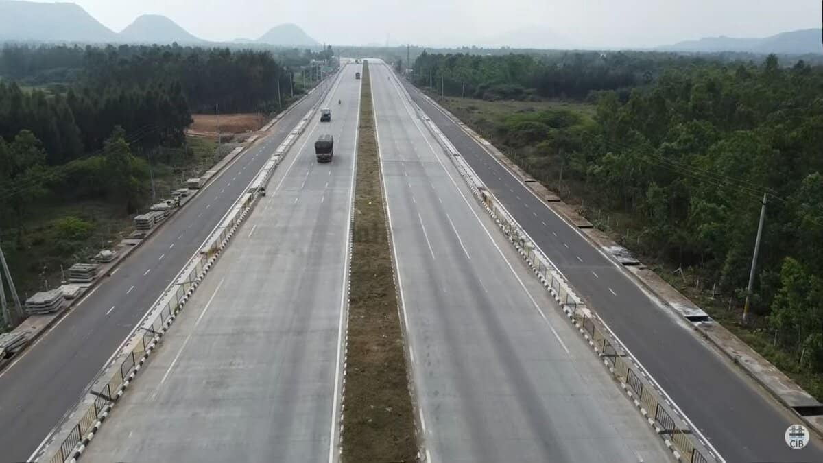 Why and where to invest in Vizag real estate?